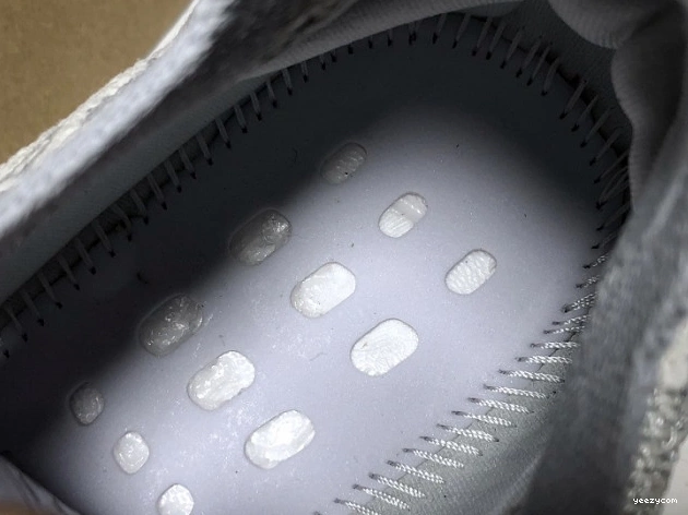 Alien FV3260 Adidas Yeezy Boost 380 0713